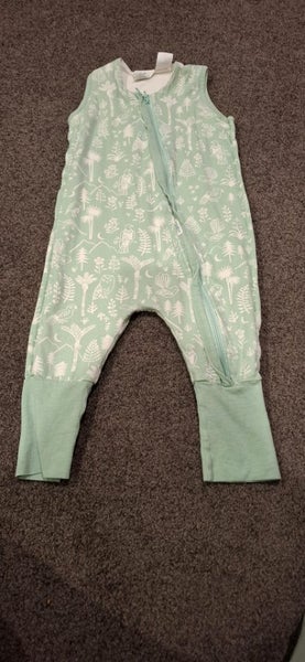 Woolbabe Three Seasons s2 Sleepsuit Carousel 1