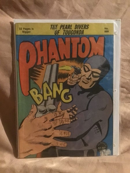 8x PHANTOM The Ghost Who Walks Old COMIC Comics from Big Collection Lot - Bulk Carousel 2
