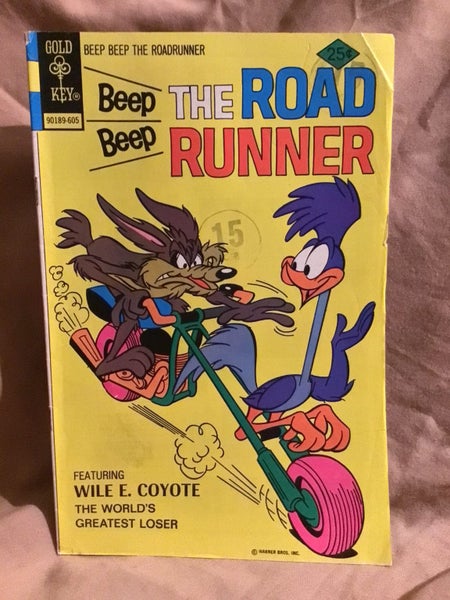 4x THE ROAD RUNNER with WILE E. COYOTE COMIC Comics from Big Old Collection Lot Carousel 2
