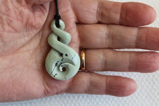 BEAUTIFUL KORU-TWIST TWIST INANGA FLOWER POUNAMU / Jade Twist #191 Carousel 1