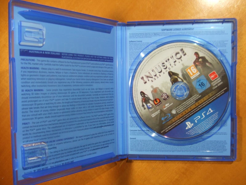 Injustice Gods Among Us Ultimate Edition - PS4 Game - Excellent condition Carousel 2