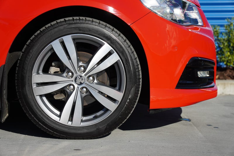 2014 Holden Commodore Vf Sv6 Sdn At63699193074435113