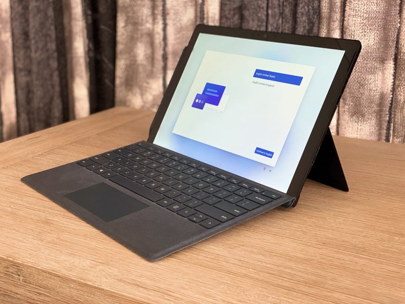 Microsoft Surface Pro 6 i7 16GB 512GB SSD with pen Carousel 1