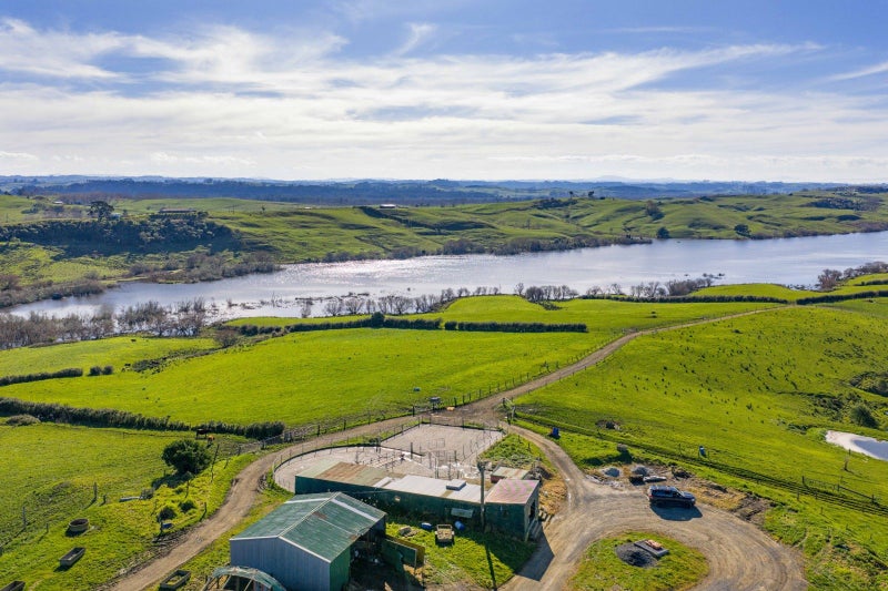 Picturesque Dairy 115ha 5 Titles63621370333313114