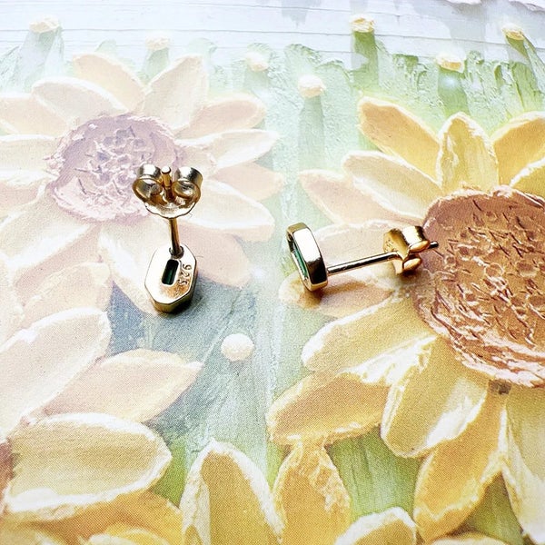 925 Sterling Silver Vintage Green Stone Gold Plated Ear Studs For Women & Men Carousel 6