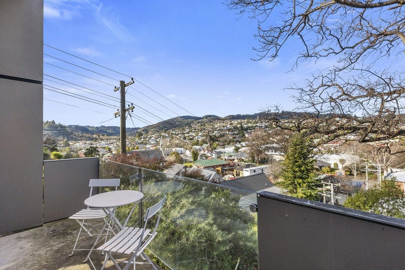 Premium One-Bedroom Apartment with Strong Appeal63622824320513112