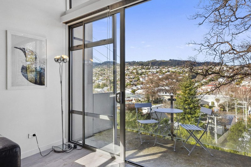 Premium One-Bedroom Apartment with Strong Appeal63622824320513114
