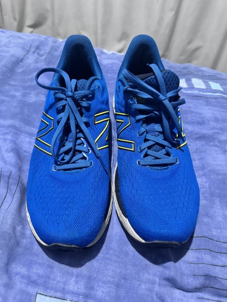 New Balance Fresh Foam 880v11 'Wave Blue' Carousel 1