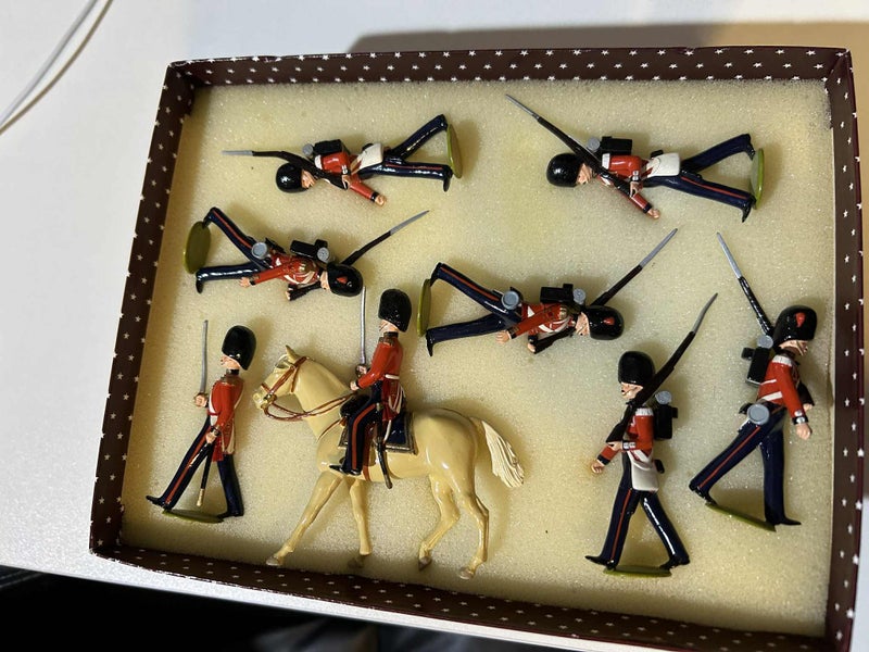 Coldstream Guards, 1854 Carousel 1