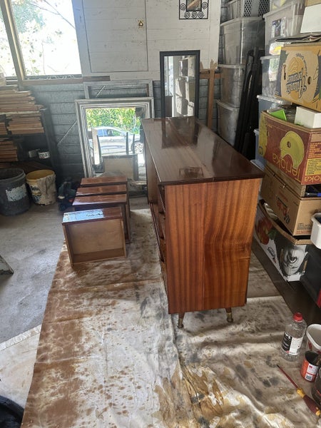 Mid-Century Retro Sideboard/ China Cabinet Carousel 9