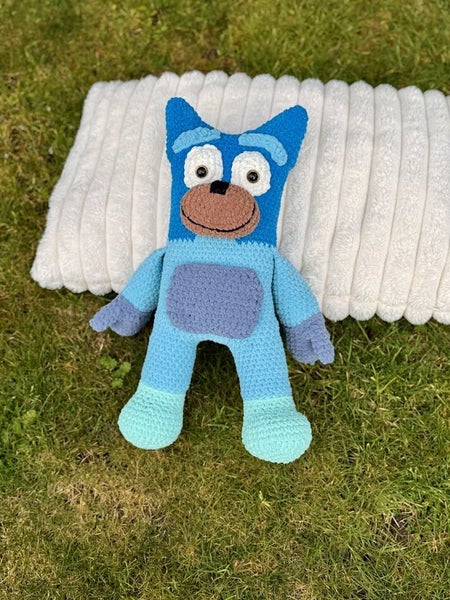 Handmade Bluey Plush – 46cm Tall – Super Soft Baby Yarn Carousel 1