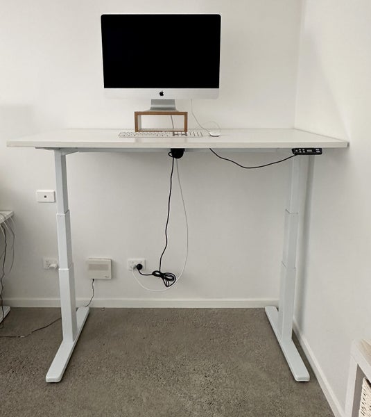 Desk - Electric Stand Desk Carousel 2