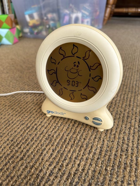 Gro Clock Carousel 1