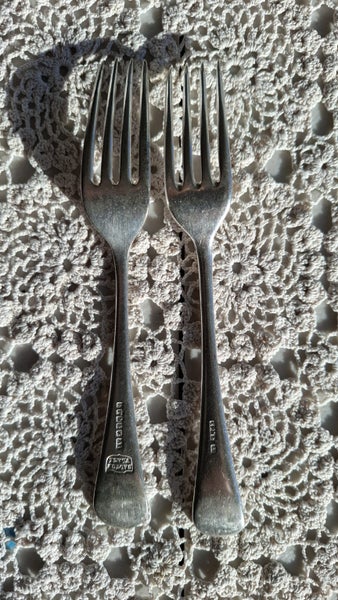 Cleaned and polished - 12 silver plate big forks - must go Carousel 1