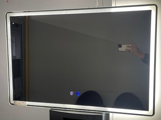 Led mirror 750x600 size Carousel 1