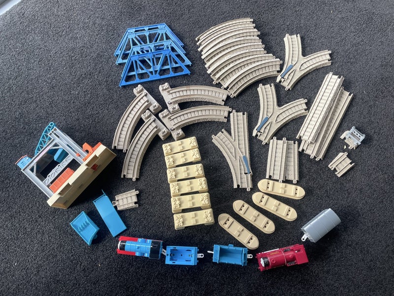 Thomas and friends set Trackmaster Carousel 1