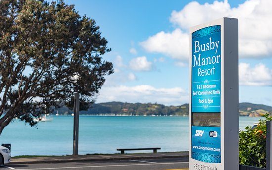 Timeshare Ownership / Busby Manor – One-Bedroom Unit Carousel 2