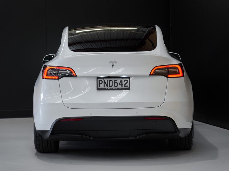 2022 Tesla Model Y Rear Wheel Drive 60K63710348043779113