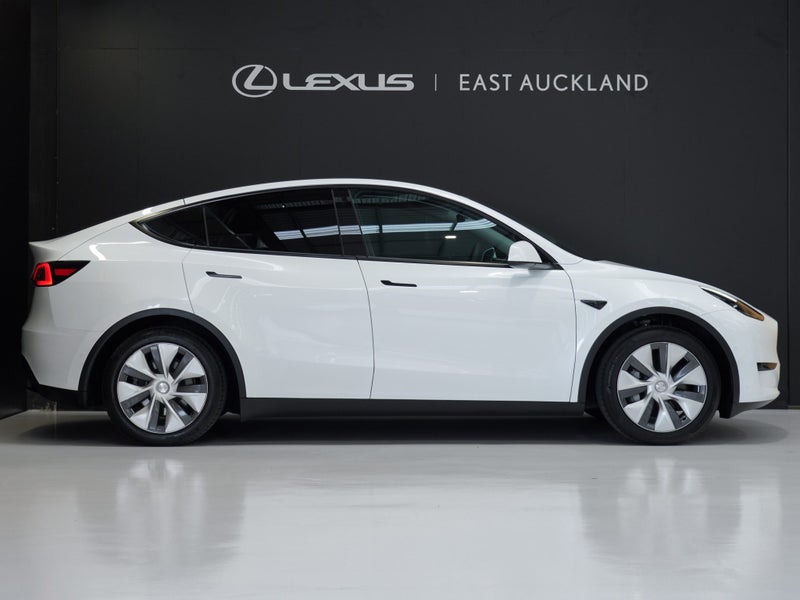 2022 Tesla Model Y Rear Wheel Drive 60K63710348043779114