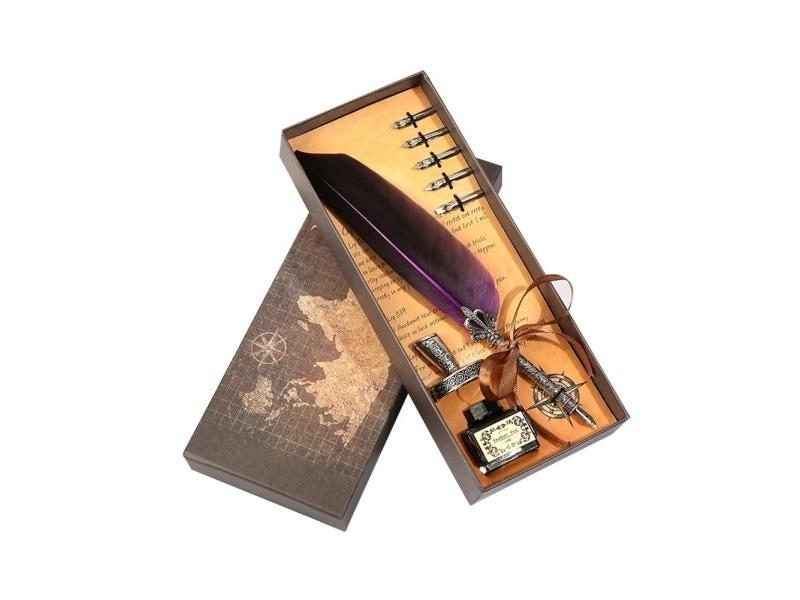 Retro Feather Pen Writing Ink Set Stationery Exquisite Feather Dip Pen Stamp Carousel 1