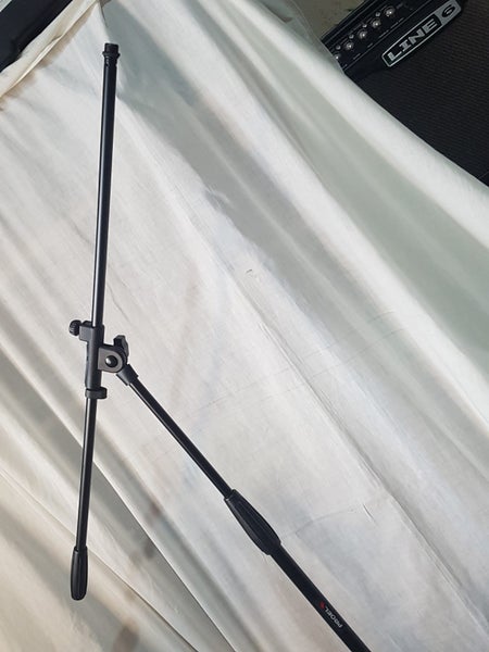Microphone stand. Sturdy. new . good quality. Boom stand Carousel 5