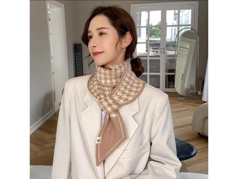 Double Knit Instant Scarf Fashion Plaid Scarf Female Autumn Winter Thick Warm Carousel 1