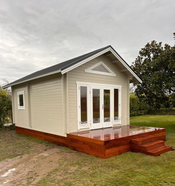 NATURALLY WARM COZY KITSET CABIN WITH LOFT Carousel 2