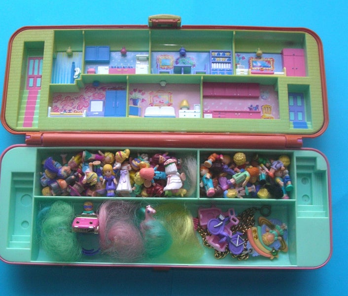 1 x POLLY POCKET Plus 69 figures Plus Extras Carousel 10