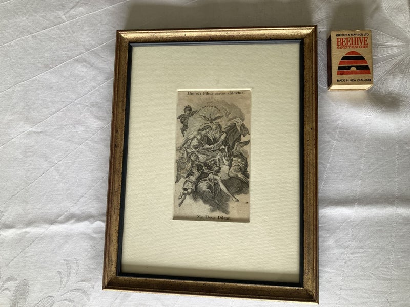 Antique framed engraving, "Hic est Filius meus dilectus, Sic deus dilectus" Carousel 1