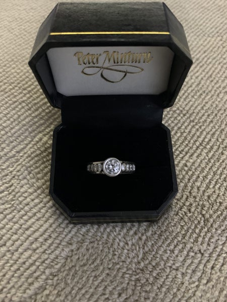 Beautiful Platinum Ring Carousel 1