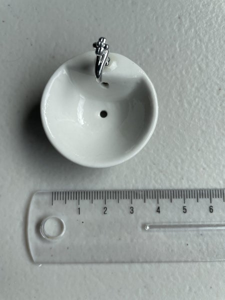 Miniature basin Carousel 1