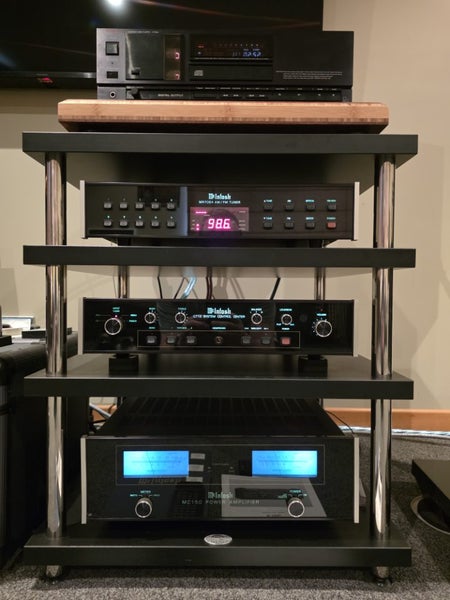 McIntosh & Luxman Carousel 1