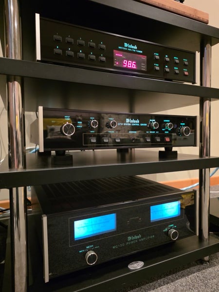 McIntosh & Luxman Carousel 2