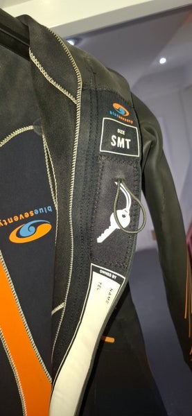 Blueseventy Reaction wetsuit Carousel 1
