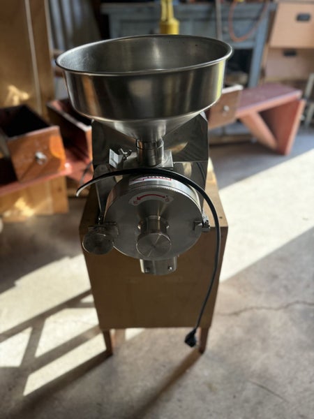 Dry Grinder Electric Stainless Steel machine Carousel 1