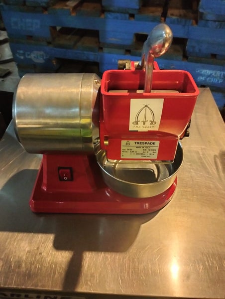 Trespade commercial cheese grater Italy made Carousel 1