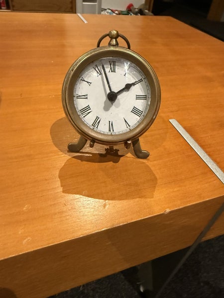 Heavy Brass Desk Clock & Display Stand Decorative Carousel 1