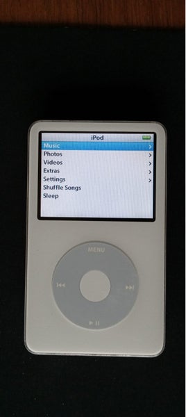IPod Video 5th Generation 30GB Carousel 2