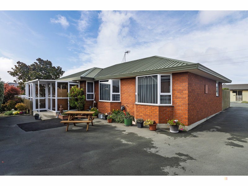 Image 1 of 26