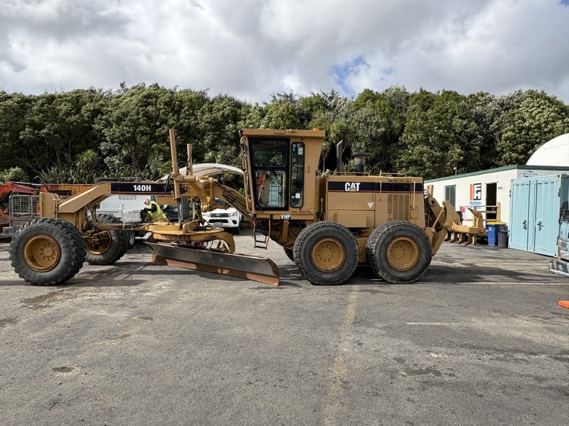Caterpillar 140H Grader - Located in Auckland Carousel 1