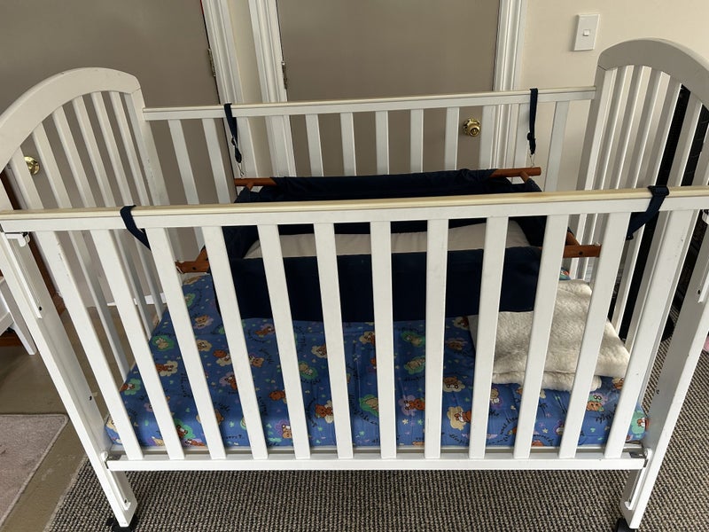 Cots and bassinets Carousel 4