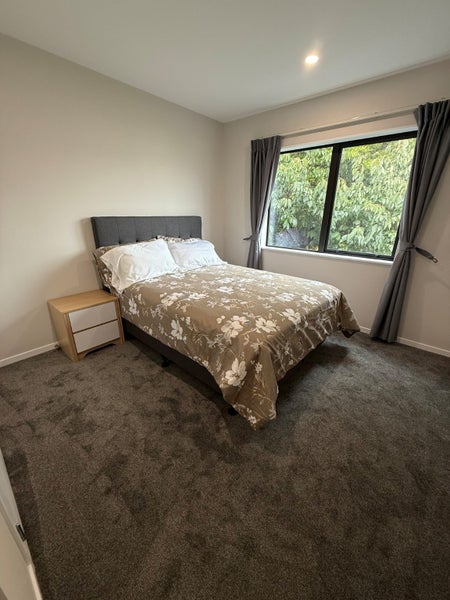 Onehunga, 5 bedrooms64672376416897110