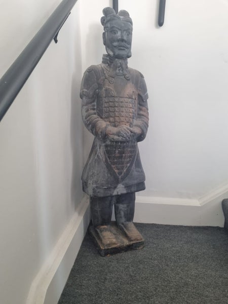 CHINESE TERRACOTTA WARRIOR Carousel 1