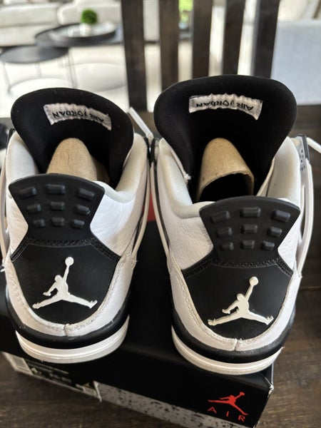 Air Jordan 4 Retro Carousel 2