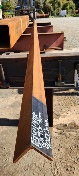 EQUAL ANGLE 90mm x 90mm x 9mm, 9000mm L Carousel 1