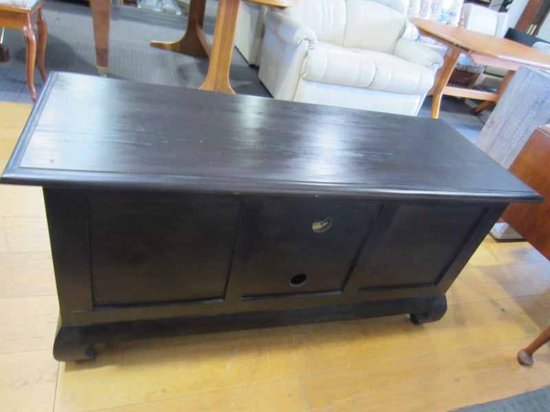 Wooden TV Cabinet Carousel 11