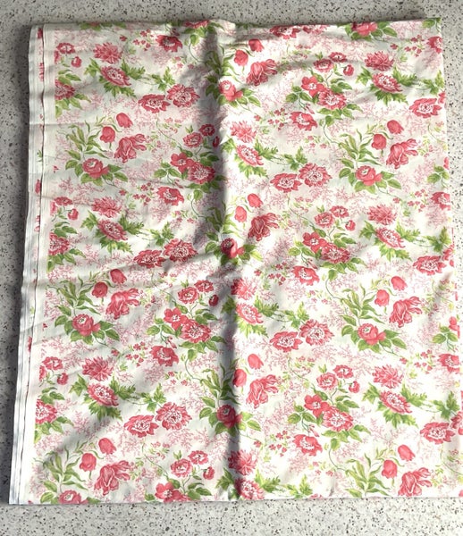 ** RETRO SHEET ** ROMANTIC BOTANIC ** 230 x 261 cm ** A DOUBLE ** Carousel 2