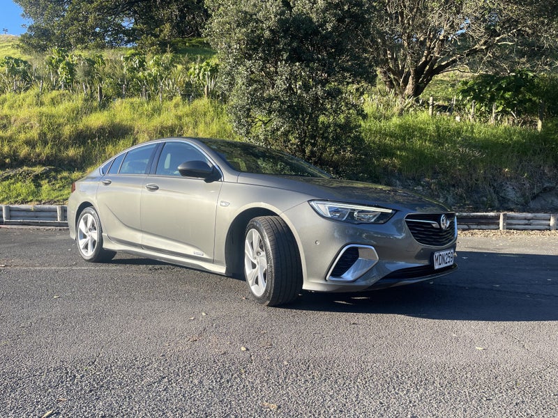 2019 Holden Commodore Rs-V64205768972930111