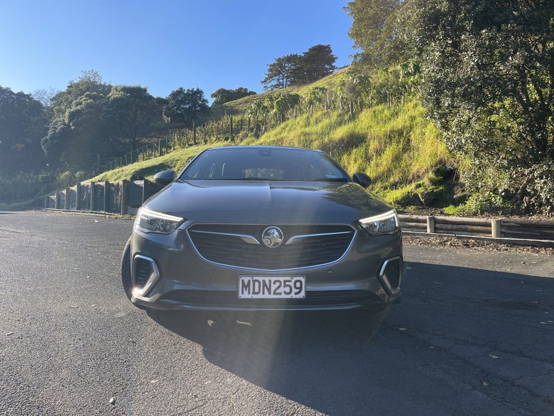 2019 Holden Commodore Rs-V64205768972930112