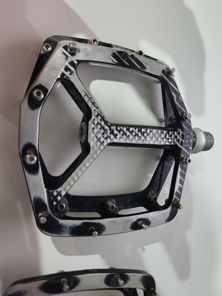 Hope F22 Pedals BROKEN Carousel 4
